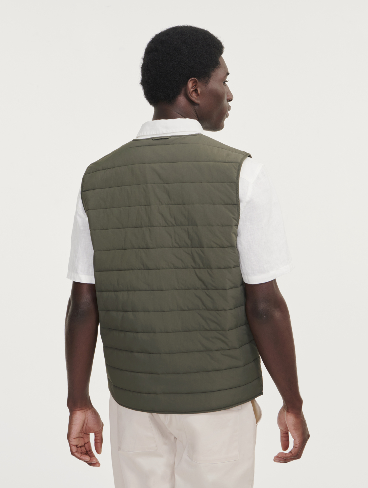 AIS23MOUI001