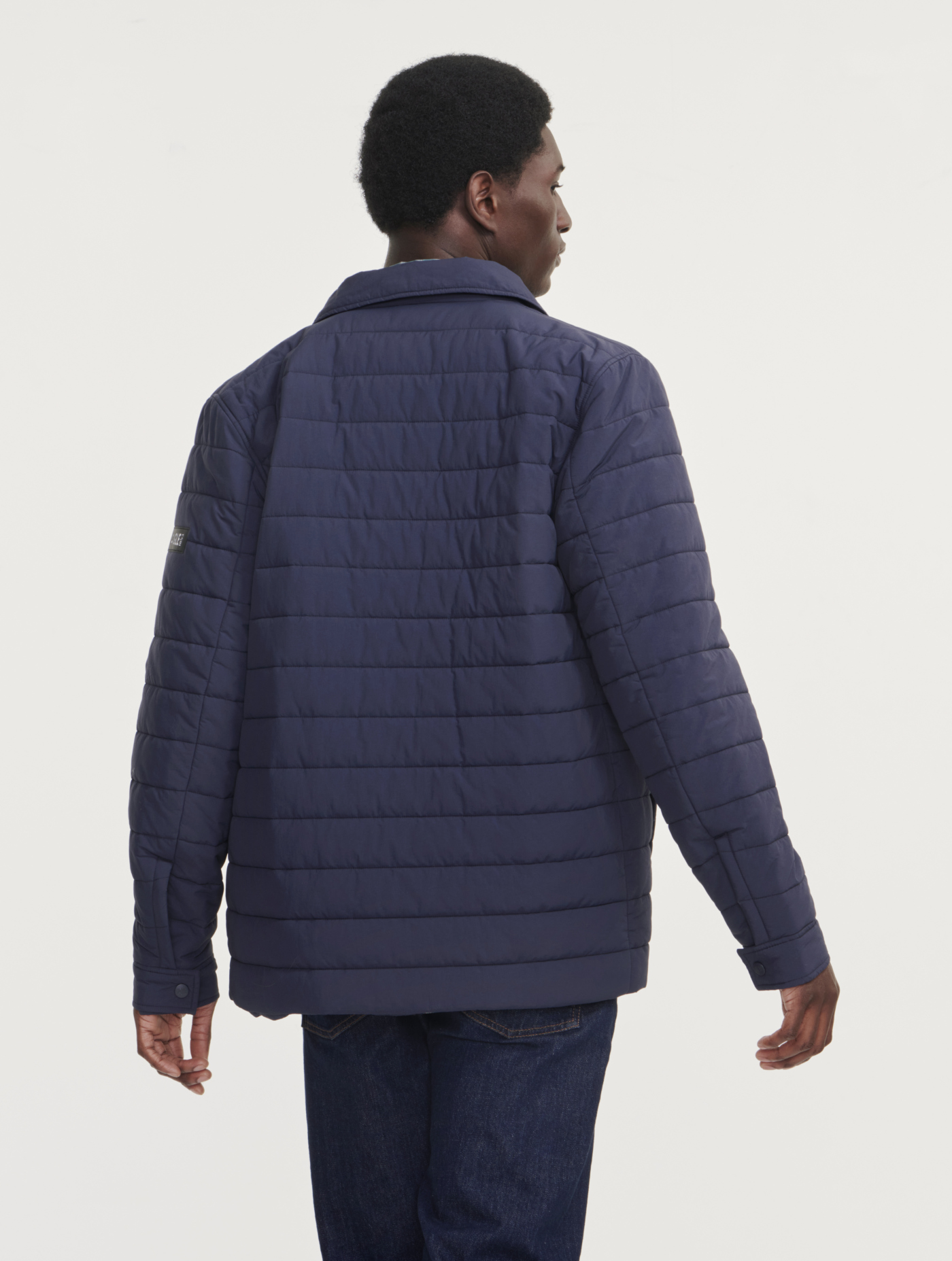 AIS23MOUI002