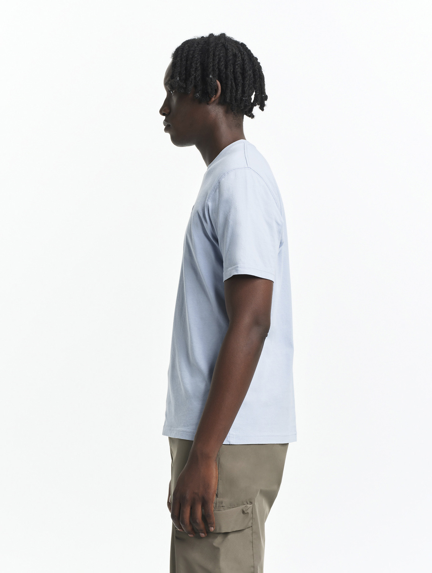 AIS25MTSH001