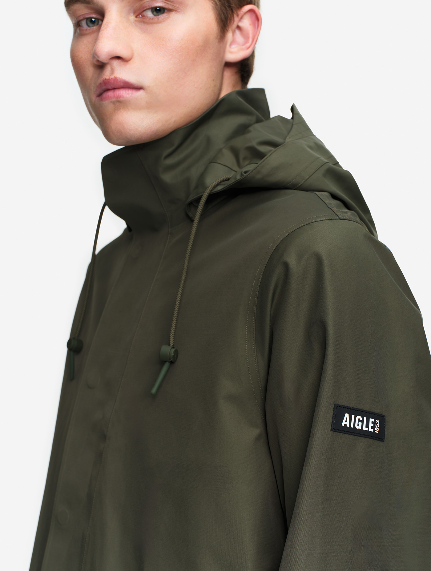 AIW25MOUT005